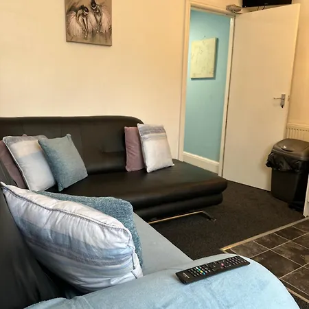 Winter Gardens Flat 3 - Family Apartment Blackpool Exterior photo