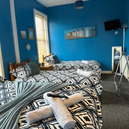 Winter Gardens Flat 3 - Family Apartment Blackpool Exterior photo